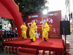 通心脑享健康  云山七路演之南宁朝阳大药房站